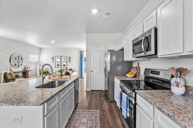 1309B Crosshill Ct, Camden, SC 29020 - photo 7