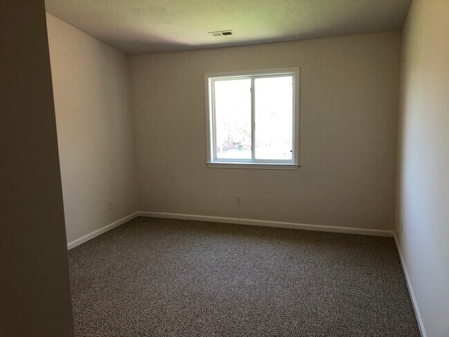 806 Carom Cir unit Villages At Franklin, Mason, MI 48854 - photo 5