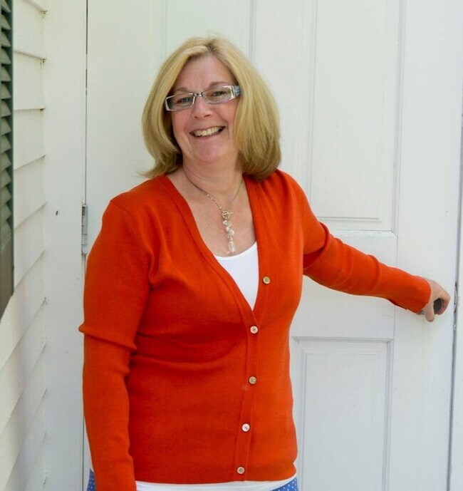 Jo-Ellen Redmond