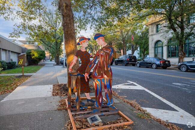 Street art adds color to Easton’s vibrant downtown scene.