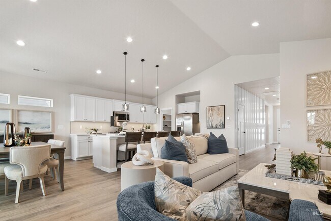 480 S Bobby Way, Kuna, ID 83634 - photo 2