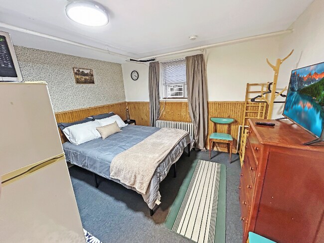 208 2nd St S unit 4, Hallock, MN 56728 - photo 5