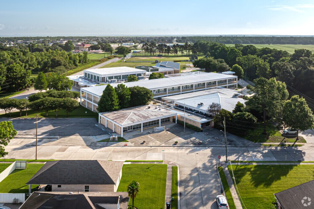 N.P. Trist Middle School has an overall Niche score of A-.