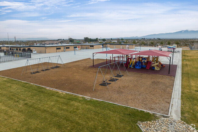 El Mirage School has dozens of effective and excellent teachers and staff.