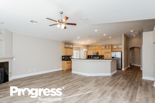 2905 Tropicbird Dr, North Las Vegas, NV 89084 - photo 4