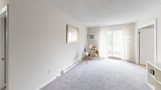 Haverford Hill Condominium unit D50, Havertown, PA 19083 - photo 2
