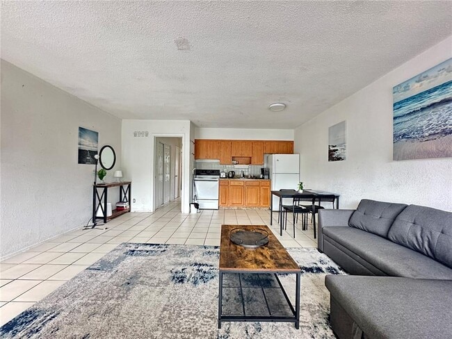 3100 NE 9th St unit 1, Fort Lauderdale, FL 33304 - photo 2