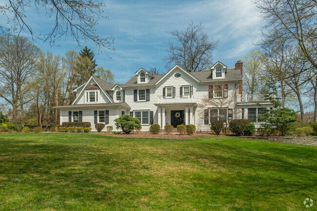 Wyckoff offers sizable colonial homes with expansive front lawns.