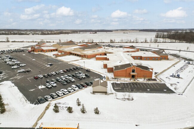 Defiance Elementary School - 3