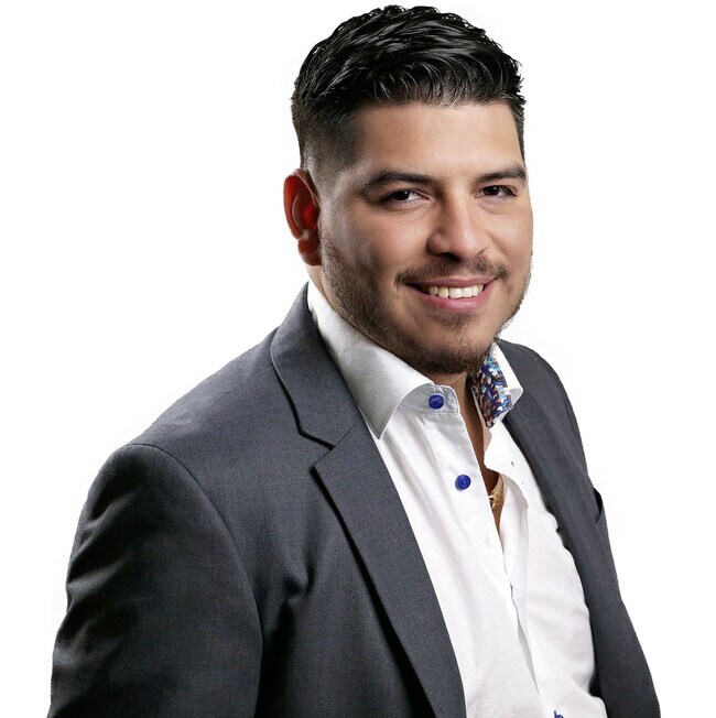 Agent Photo