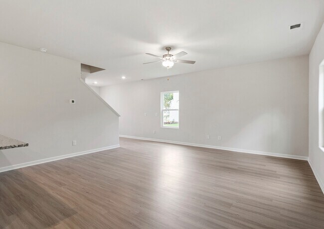 103 Rhino Bend unit 37046011, Oxford, NC 27565 - photo 2