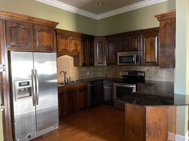 102 N Front St unit 1, McComb, MS 39648 - photo 5