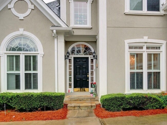 4771 Powers Park Ct NE, Marietta, GA 30067 - photo 2