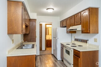 3609 S Cathy Ave, Sioux Falls, SD 57106