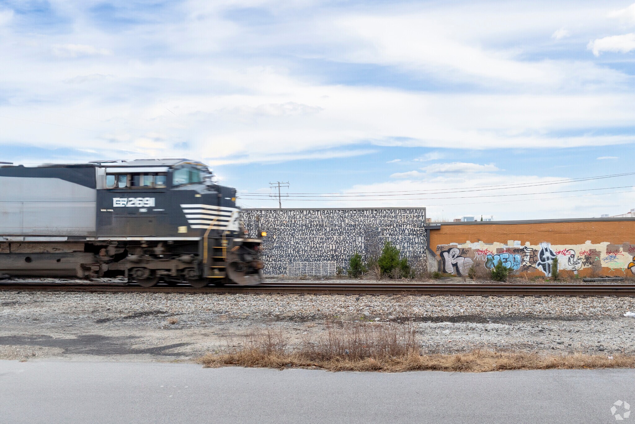 orfolk Southern Lambert's Point Yard is a large train yard 1 mile east of Park Place.