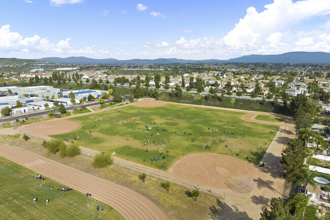 Find Your New Favorite Place To Play Sports In Murrieta Hot Springs: Warm Springs Middle School Sport Field