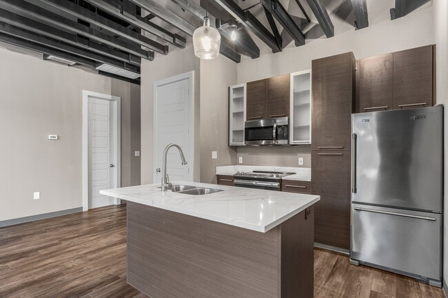 901 9th St unit H, Wichita Falls, TX 76301 - photo 2