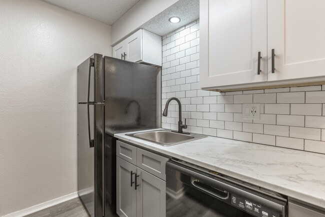 Union Point Apartments, Tulsa, OK 74134 - photo 5