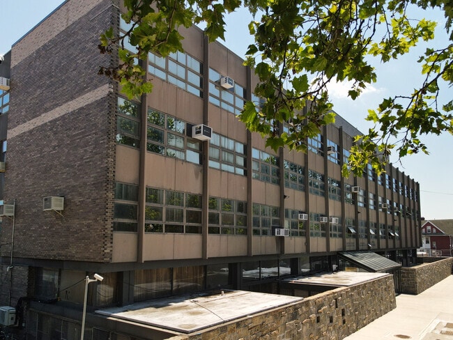 Mesivta Torah Vodaath in Kensington is a great place for learning.