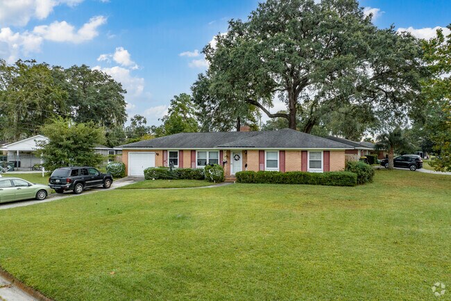 Some homes in the neighborhood features single-car garages.