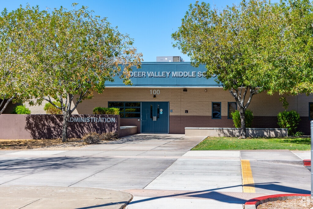 Deer Valley Middle School cultivates students with good character in North Phoenix.