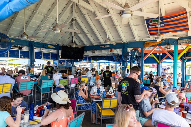 Island Gypsy Cafe is always busy with Isles of Capri locals.