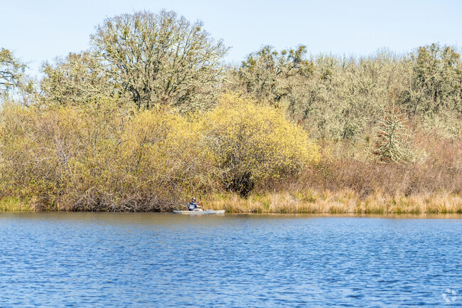 West Kirk Park has a lake for canoeing and kayaking in Veneta.