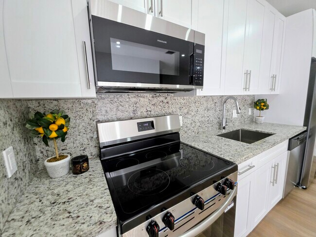 1313 NW 6th Ave, Florida City, FL 33034 - photo 7