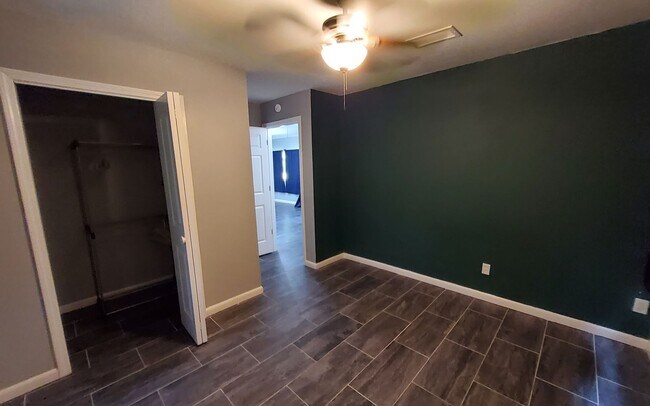 4375 Deborah Ave, Memphis, TN 38108 - photo 5