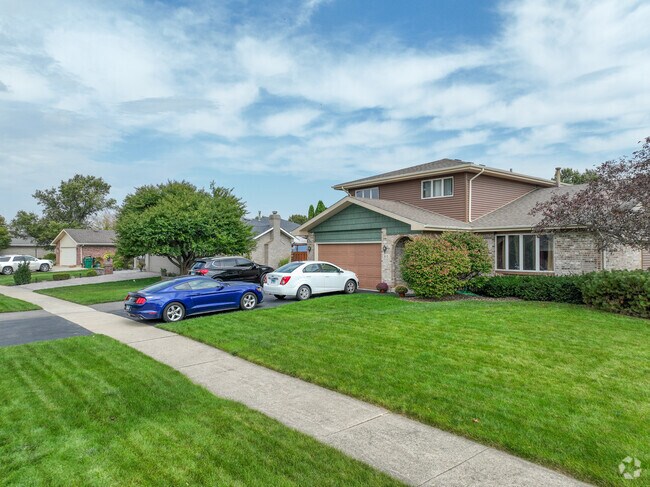 Newly constructed homes can be found in the heart of South Lockport.