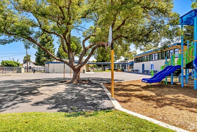 Keyes Elementary School in Keyes Ca sits in a quiet neighborhood.
