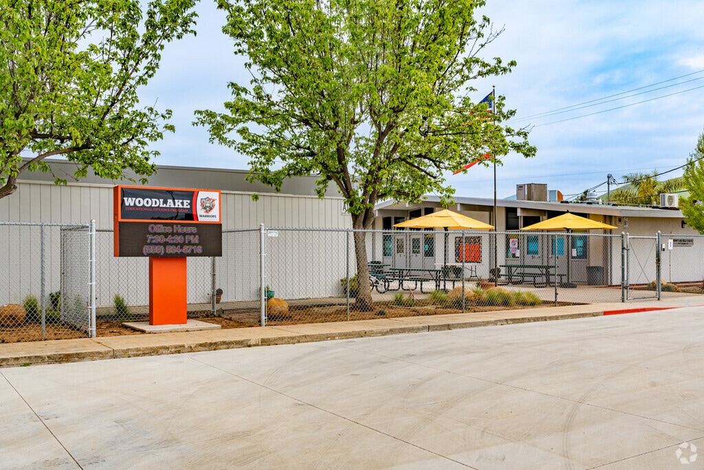 Entrance to Bravo Lake High School in Woodlake