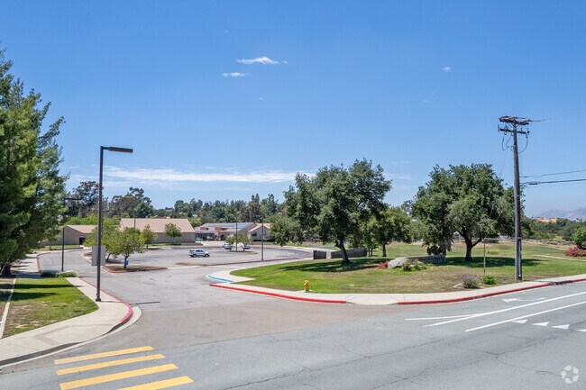 A street view of Boulder Oaks Elementary School in Alpine.