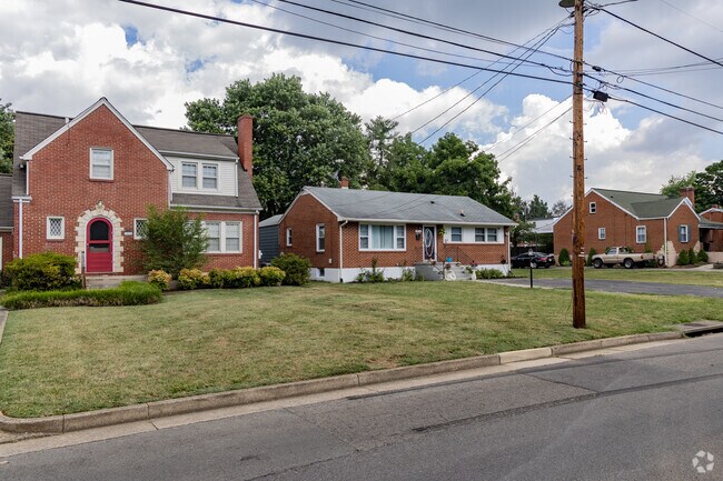 Various housing styles are found lining the streets in Williamson Road.