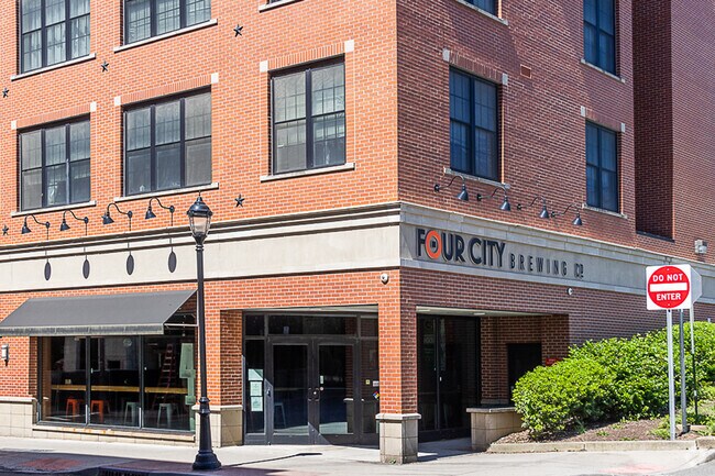 Orange's Four City Brewing is drawing from the entire area.