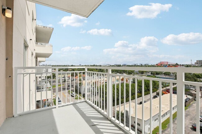 The Place at Dania Beach, Dania Beach, FL 33004 - photo 7