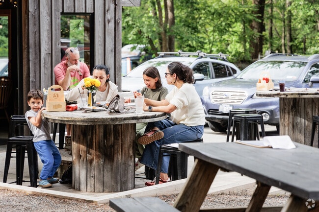 A family enjoys dinner at the Rough Cut Brewsing Co. in Kerhonkson.