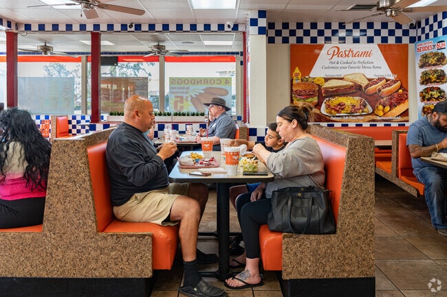Homaker Park families enjoy a burger and fries for lunch at the Frosty Fast & Fresh.