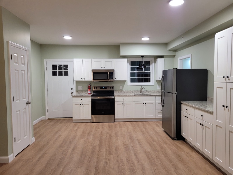 13 Myrtle St unit 2, Hillsborough, NH 03244 - photo 1