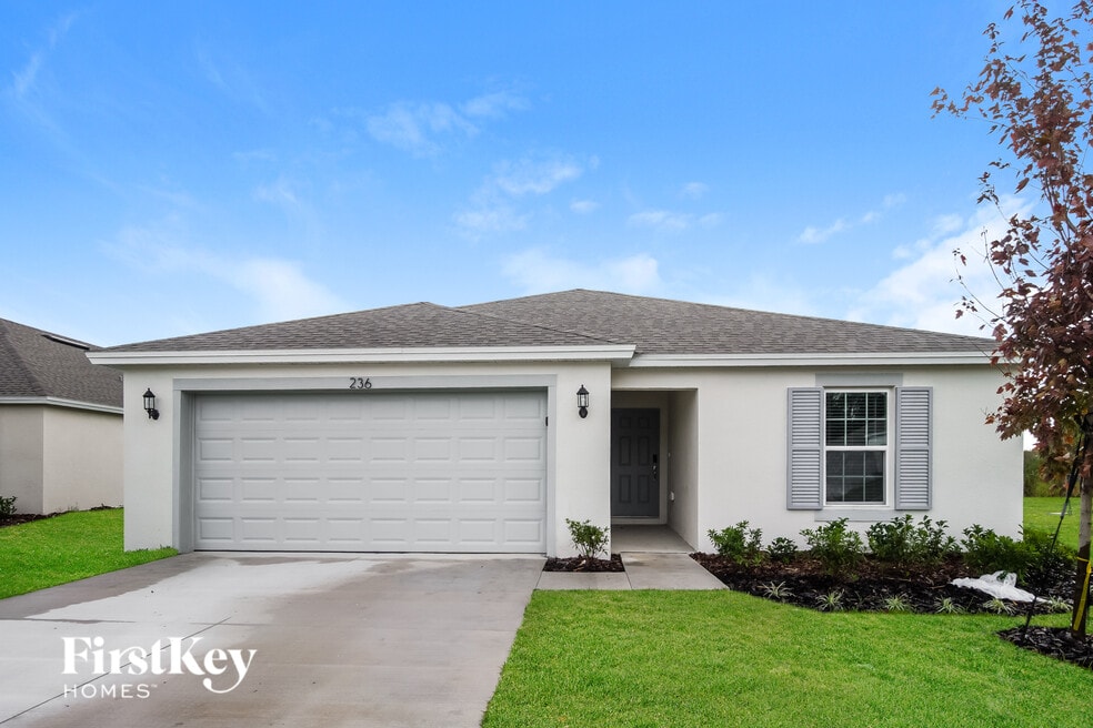 236 Southern Breeze Lp, Winter Haven, FL 33880 - photo 1