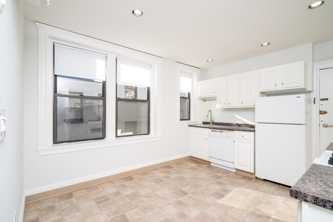 16 Elko St unit 6, Brighton, MA 02135 - photo 2