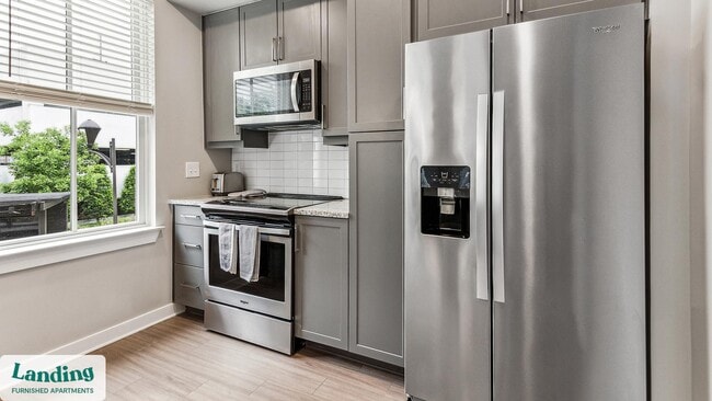 301 Passage Way unit 6053.1413215, Savannah, GA 31401 - photo 3