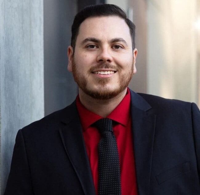 Agent Photo