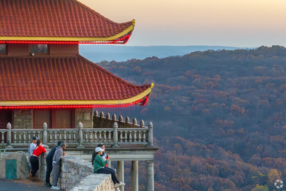 Reading_1002264_GM_082125_V1