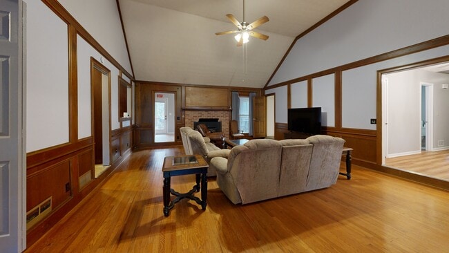 4740 Nantucket Dr SW, Lilburn, GA 30047 - photo 2