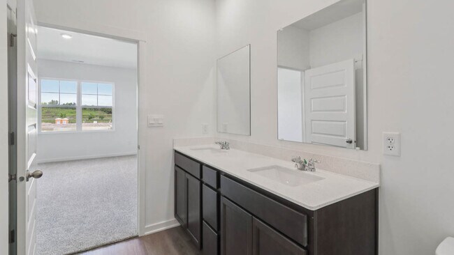 1055 Williamsburg St, Pingree Grove, IL 60140 - photo 7