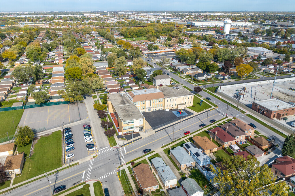 McKinley Elementary School is a public school.