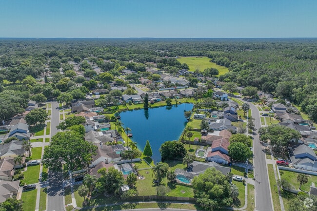 Homes in Bloomingdale can be found near lakes in subdivisions.