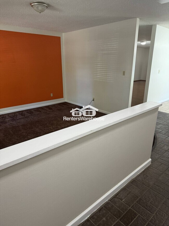 2009 Grinnell Terrace, Saint Louis, MO 63146 - photo 2