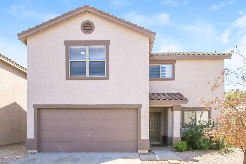 2267 E 35th Ave, Apache Junction, AZ 85119 - photo 1